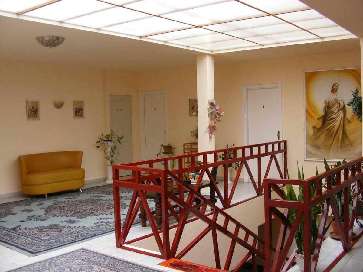 Hotel Pelikan Hodmezovasarhely Bagian luar foto